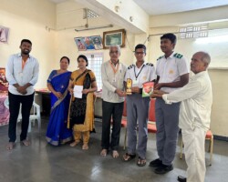 QUIZ COMPETITION - Suthej Akepati & Raayan of Class IX in Bharth ko Jano - First Prize at State Level